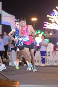 BIB: 40441
                            <button type="button" onclick="openModal(22938381)" class="btn btn-primary btn-sm float-right btn-popup" data-toggle="modal" data-target=".modal-high-quality">
                        <i class="fas fa-shopping-cart"></i> Add to Cart
                    </button>
                                            <button type="button" onclick="isThisMe(22938381, true)" class="btn btn-success btn-sm float-right btn-popup btn-isme hidden" data-toggle="tooltip" data-placement="bottom" title="นี่คือรูปของคุณใช่ไหม คลิกที่นี่เพื่อเอาเข้าอัลบั้ม">
                        <i class="fas fa-plus"></i> Add to album
                    </button>
                    <button type="button" onclick="isThisMe(22938381, false)" class="btn btn-warning btn-sm float-right btn-popup btn-isnotme hidden">
                        <i class="fas fa-ban"></i> Remove from album
                    </button>